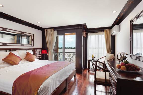 Ship accomodation